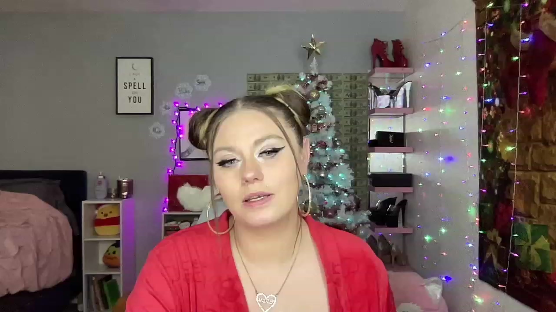 Gallery image thumbnail from BritanyBomber's myfreecams stream on, 12/12/2023, 10:12 image 19 of 20