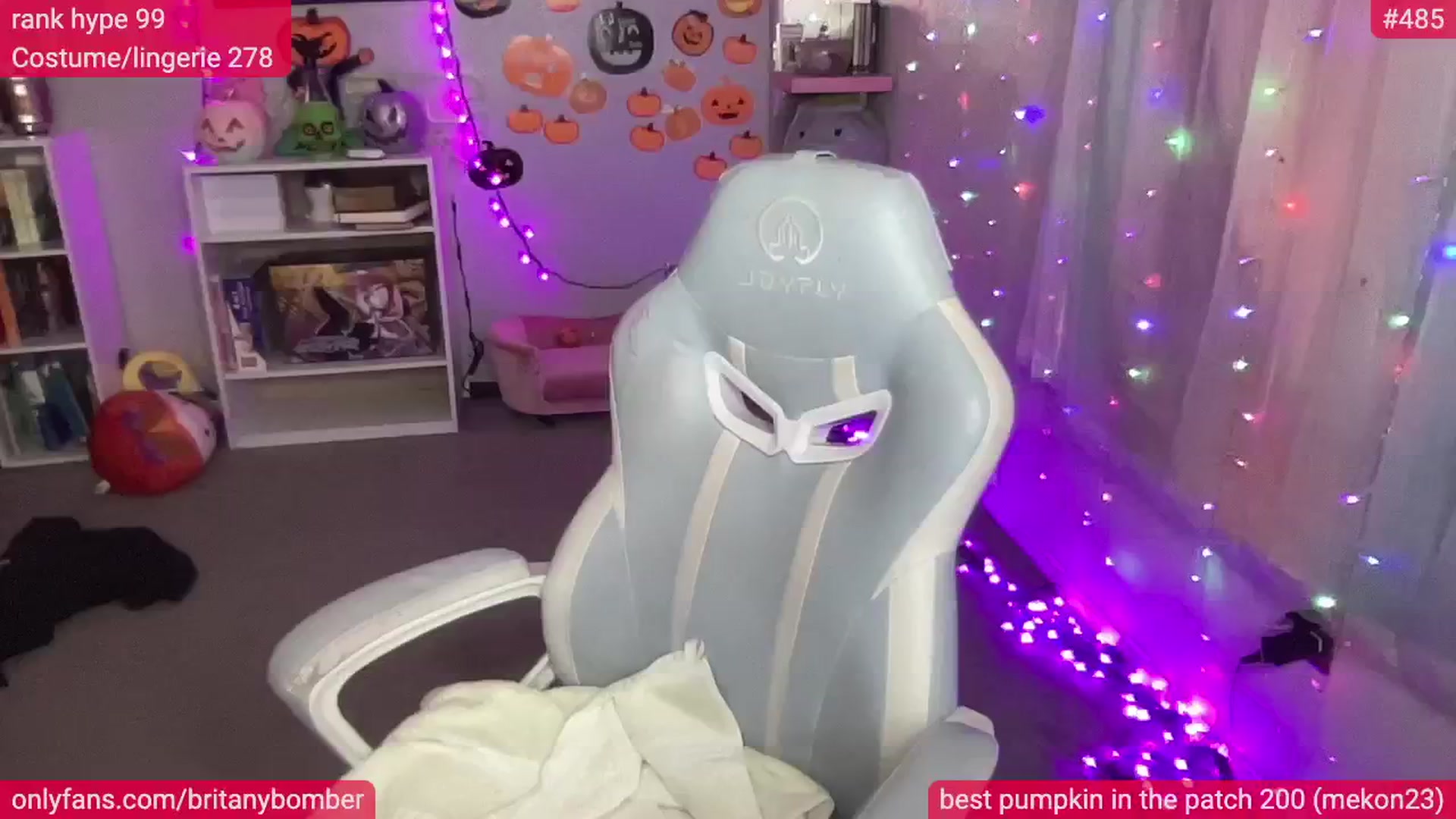 Gallery image thumbnail from BritanyBomber's myfreecams stream on, 10/28/2024, 09:07 image 11 of 20