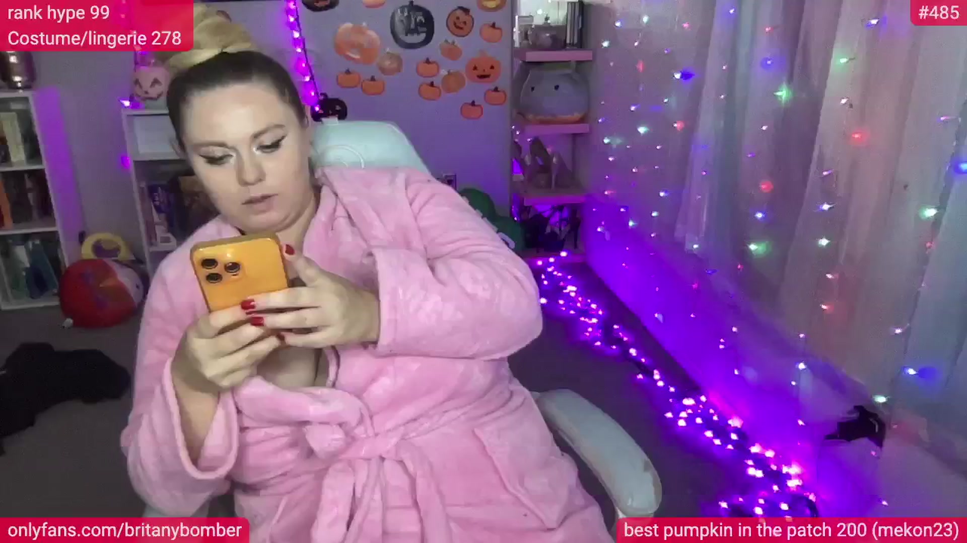 Gallery image thumbnail from BritanyBomber's myfreecams stream on, 10/28/2024, 09:07 image 7 of 20