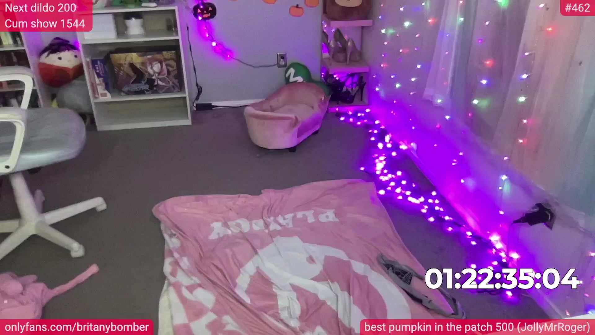 Gallery image thumbnail from BritanyBomber's myfreecams stream on, 10/29/2024, 08:45 image 8 of 20