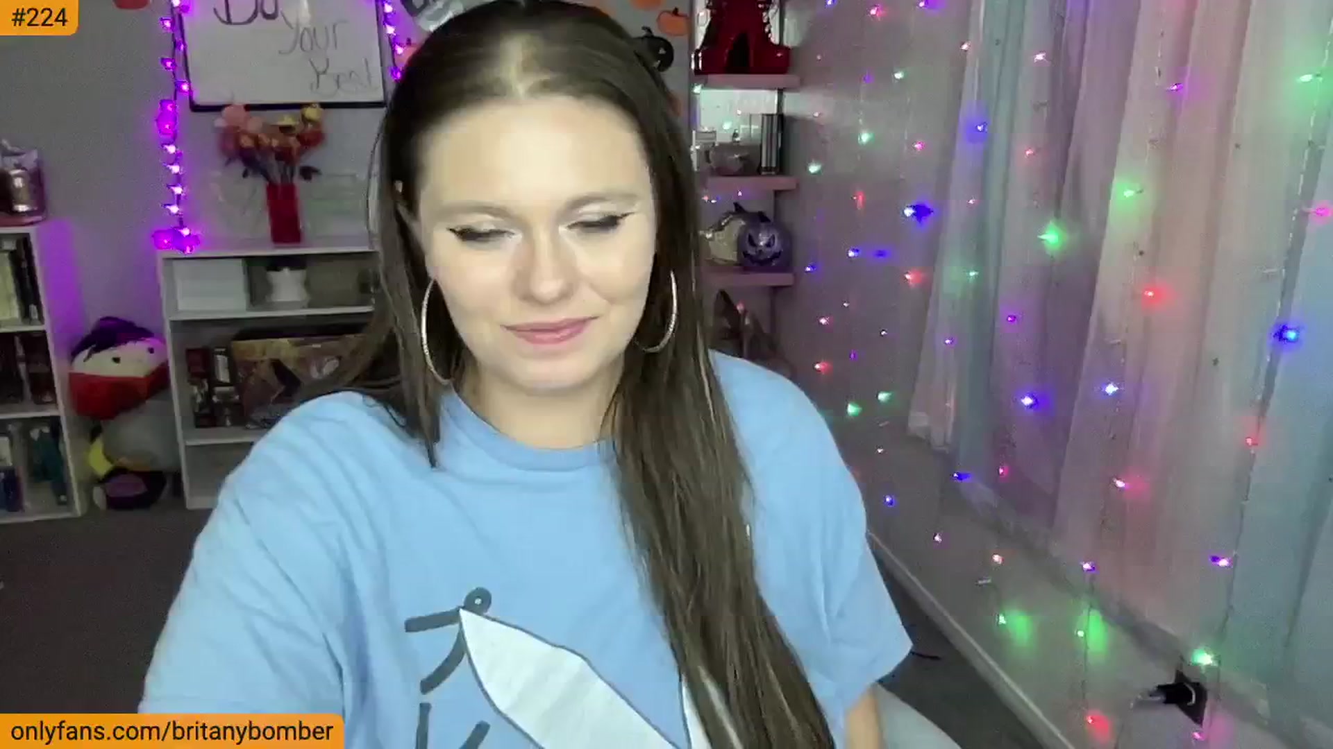 Gallery image thumbnail from BritanyBomber's myfreecams stream on, 11/05/2024, 08:13 image 15 of 20