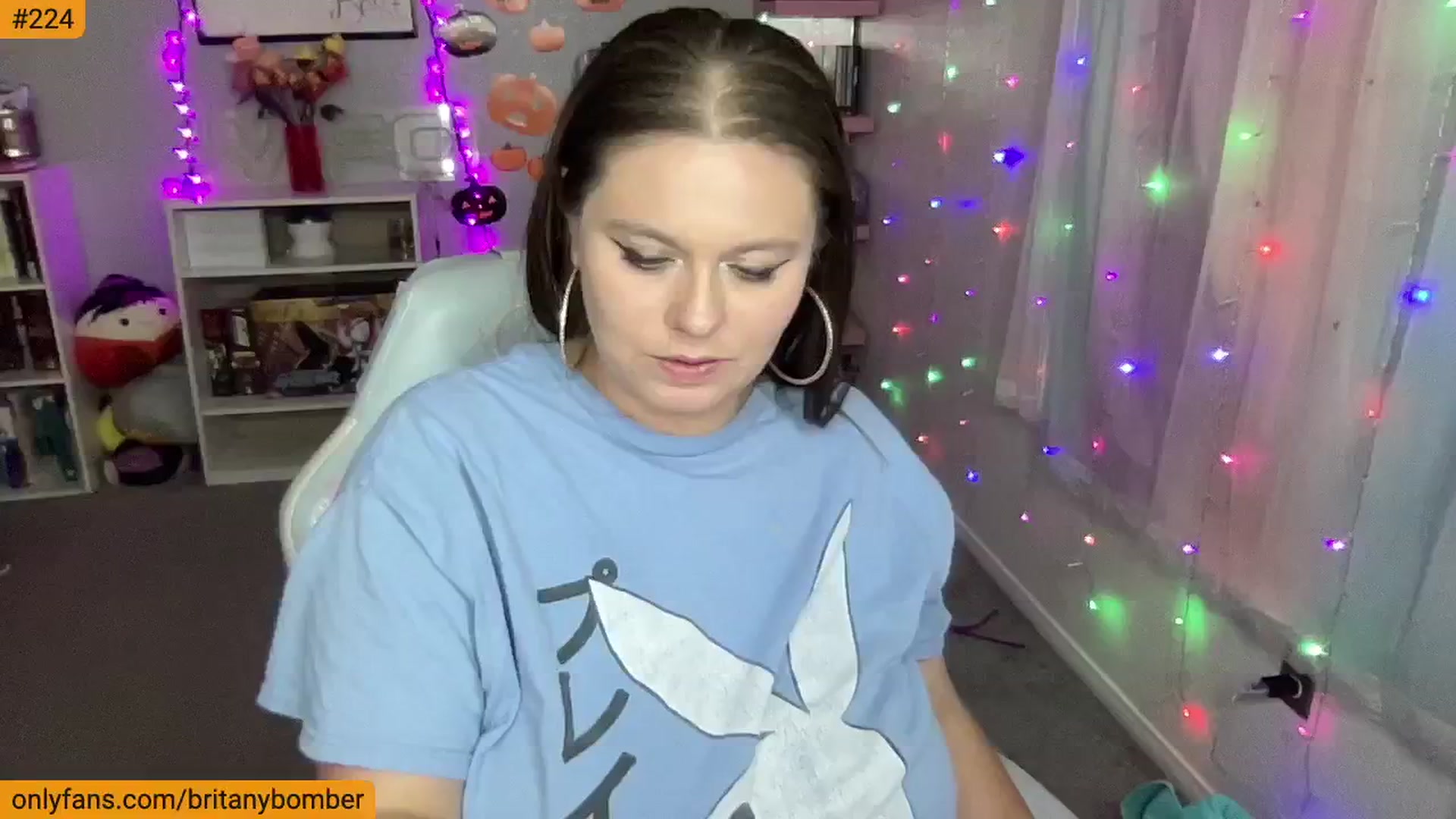 Gallery image thumbnail from BritanyBomber's myfreecams stream on, 11/05/2024, 08:56 image 17 of 20