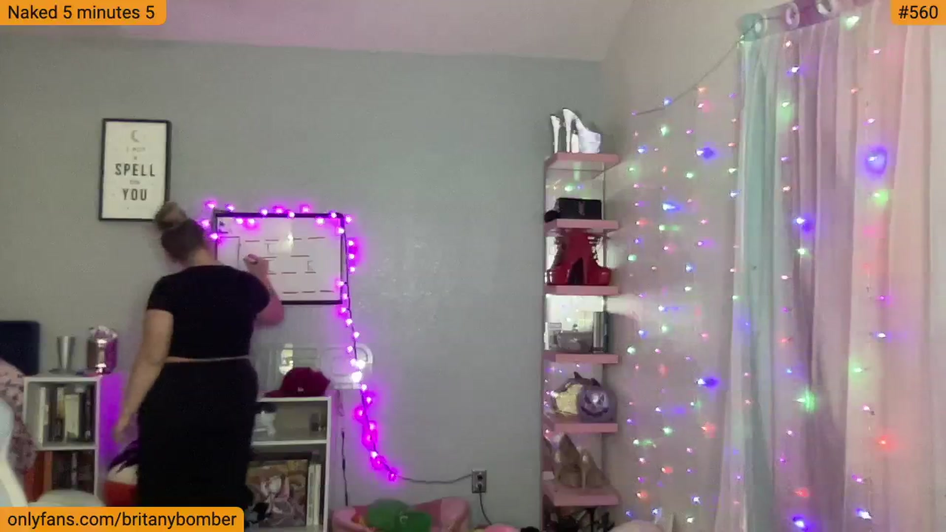 Gallery image thumbnail from BritanyBomber's myfreecams stream on, 11/19/2024, 08:49 image 13 of 20
