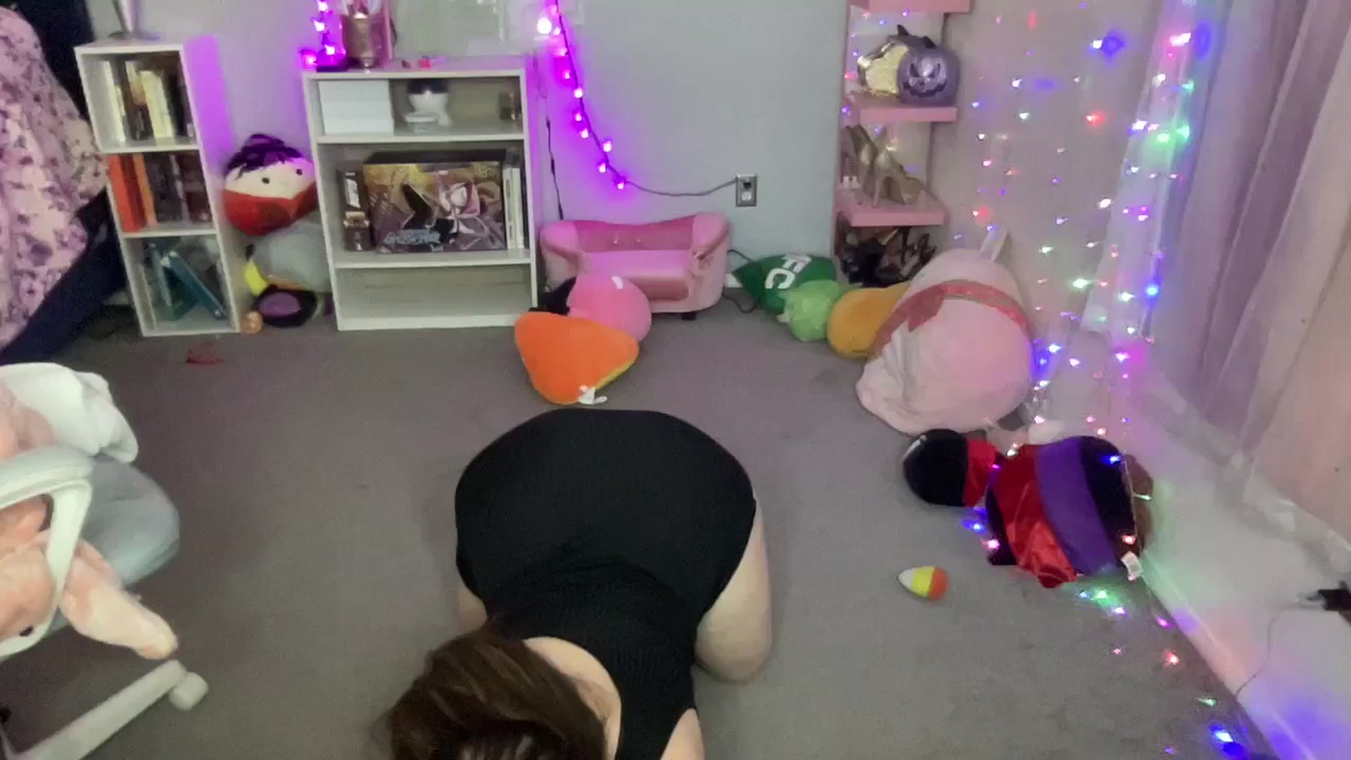 Gallery image thumbnail from BritanyBomber's myfreecams stream on, 11/26/2024, 07:47 image 1 of 20