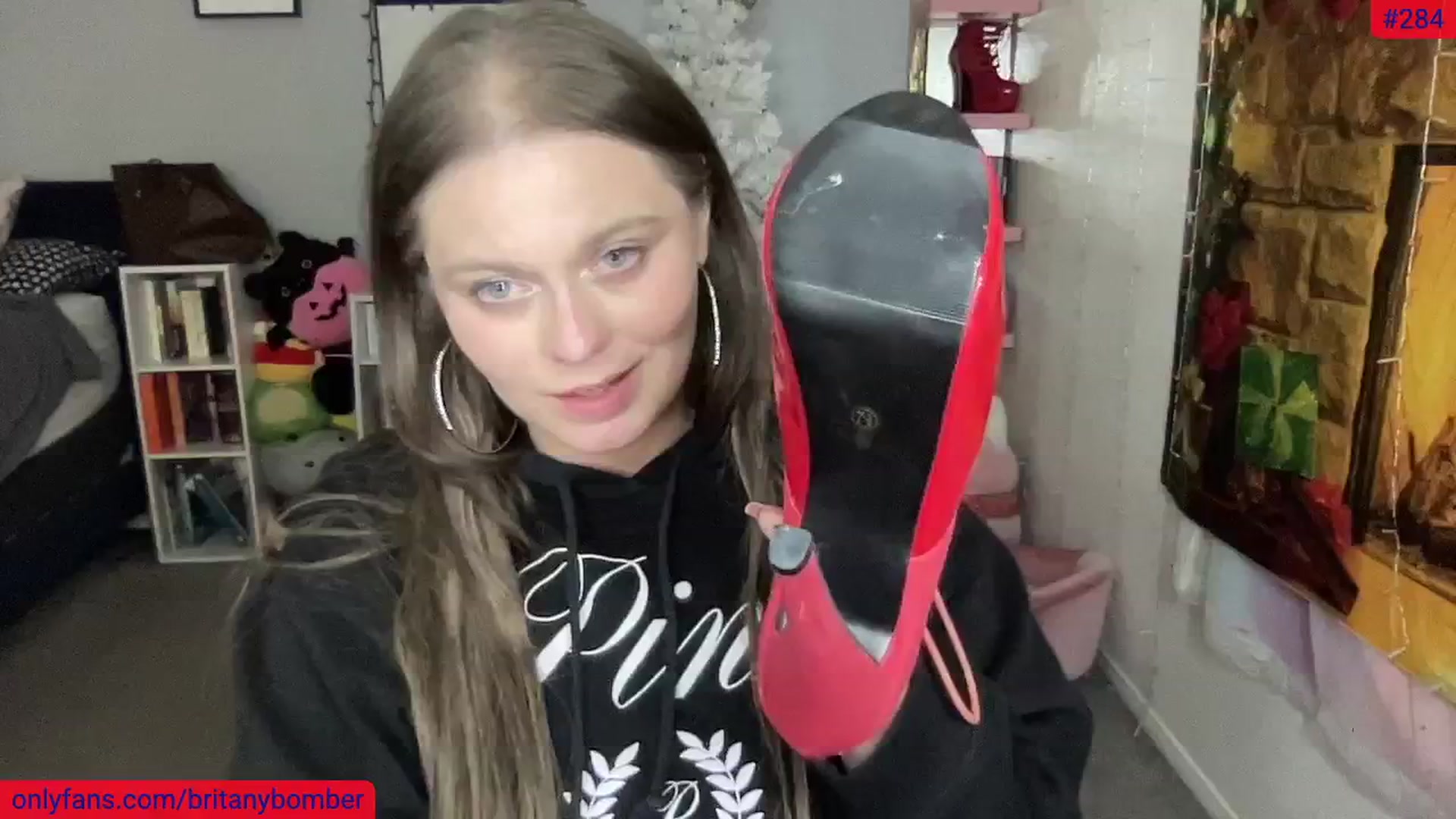 Gallery image thumbnail from BritanyBomber's myfreecams stream on, 12/08/2024, 09:28 image 18 of 20