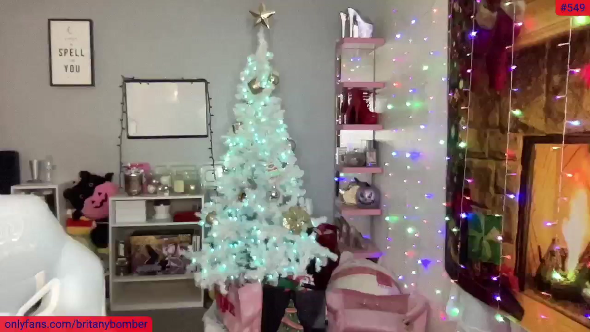 Gallery image thumbnail from BritanyBomber's myfreecams stream on, 12/14/2024, 10:44 image 6 of 20