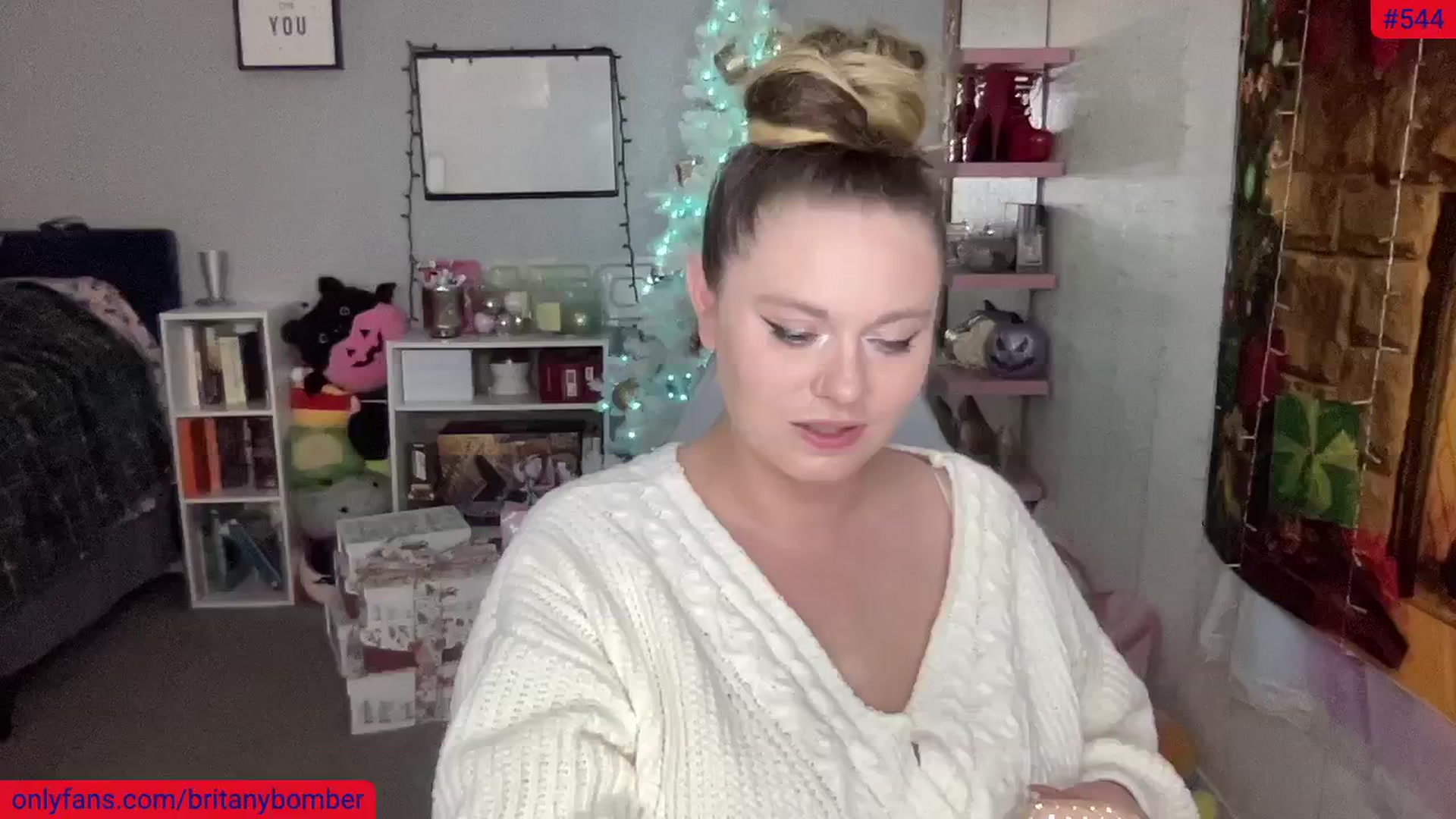 Gallery image thumbnail from BritanyBomber's myfreecams stream on, 12/16/2024, 08:09 image 20 of 20