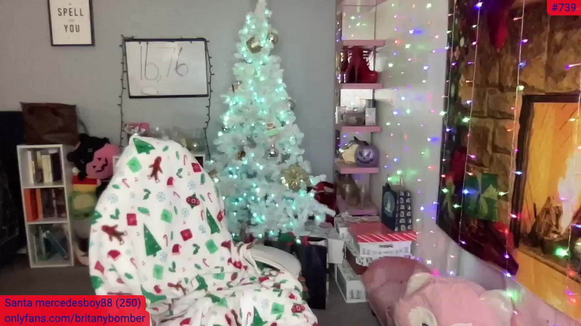 Gallery image thumbnail from BritanyBomber's myfreecams stream on, 12/24/2024, 09:00 image 4 of 20