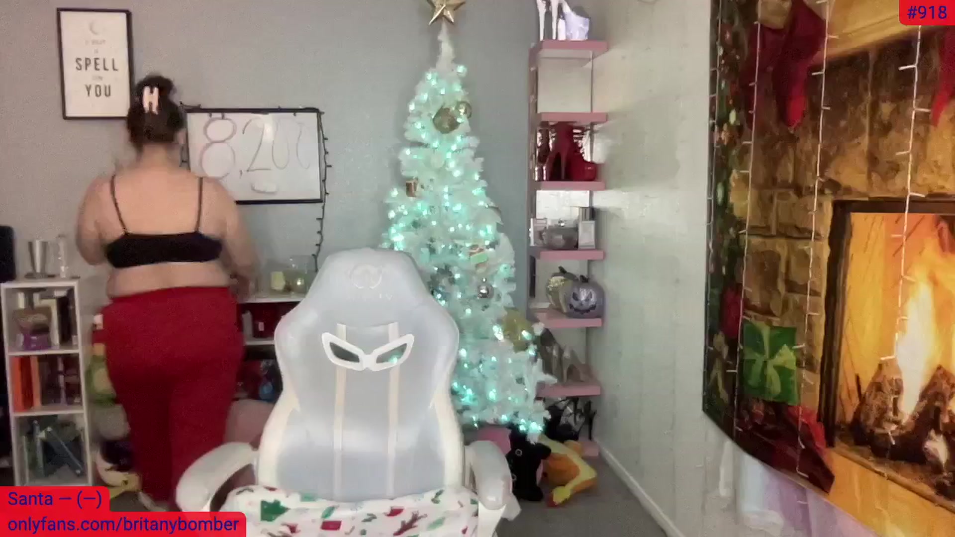 Gallery image thumbnail from BritanyBomber's myfreecams stream on, 01/01/2025, 01:33 image 4 of 20