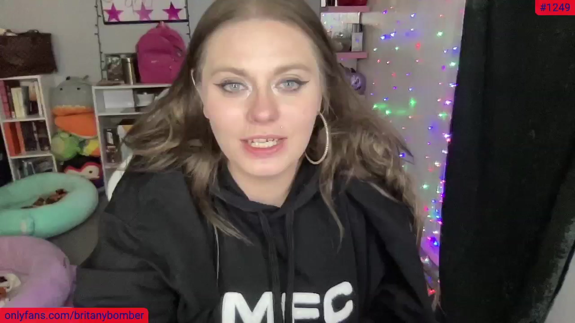 Gallery image thumbnail from BritanyBomber's myfreecams stream on, 01/25/2025, 10:32 image 14 of 20