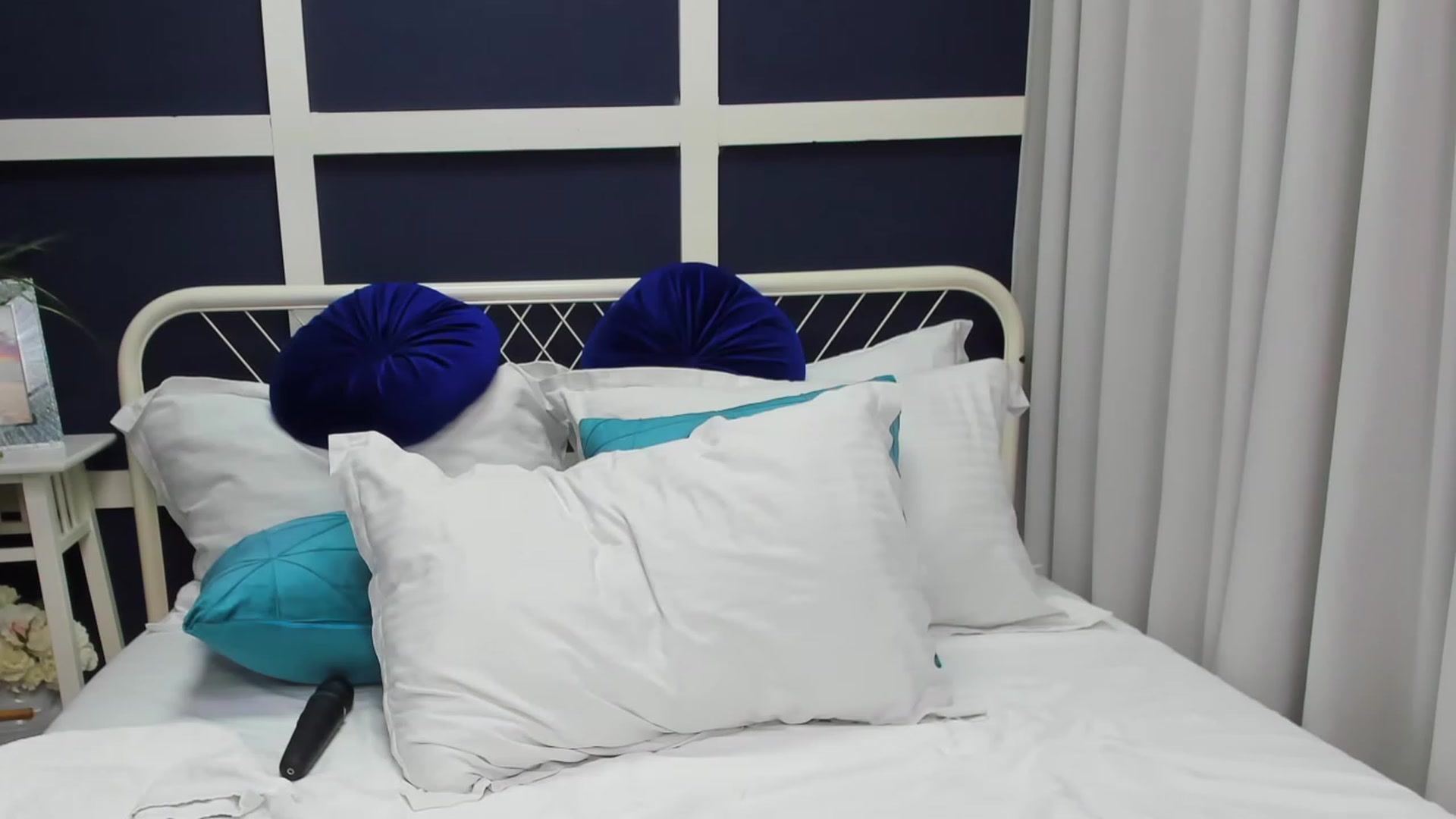 Gallery image thumbnail from BritanyFaris's myfreecams stream on, 01/27/2023, 22:31 image 11 of 20