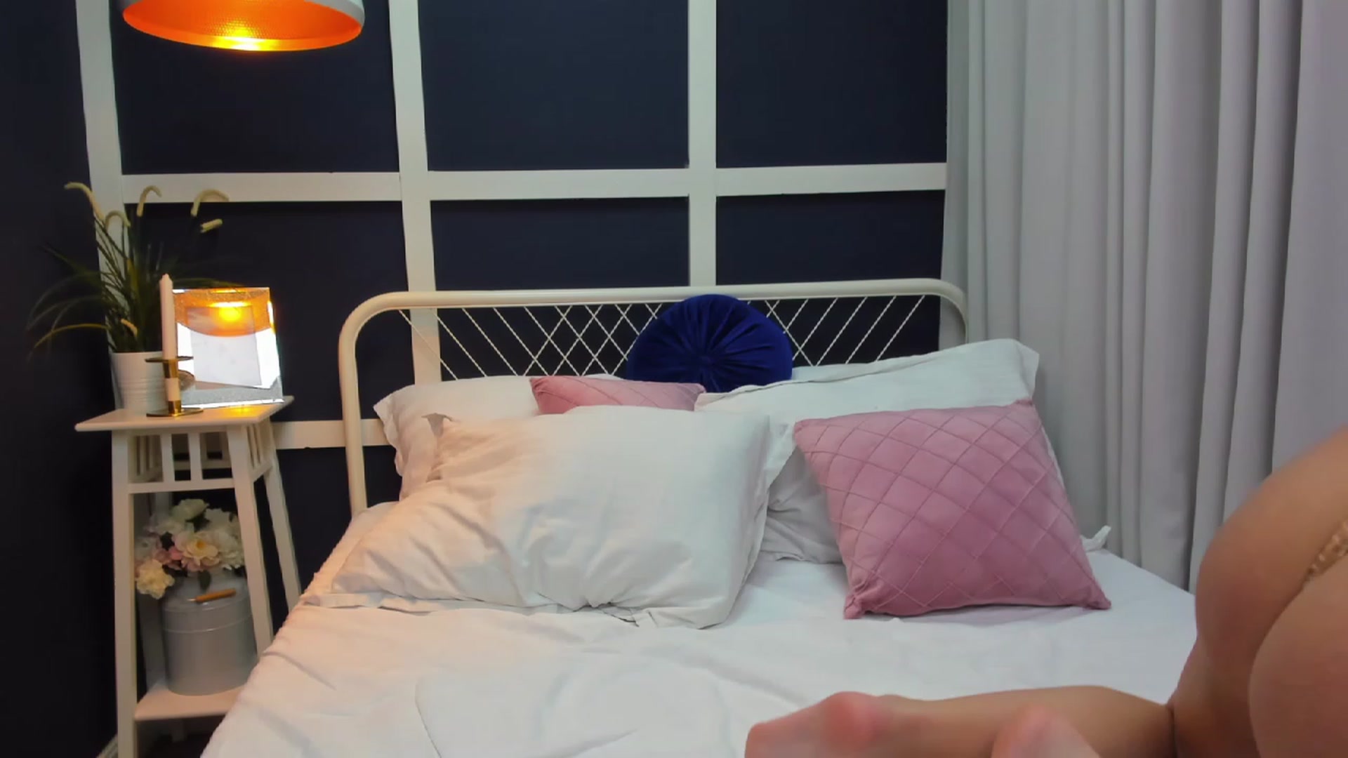 Gallery image thumbnail from BritanyFaris's myfreecams stream on, 04/07/2023, 24:09 image 14 of 20