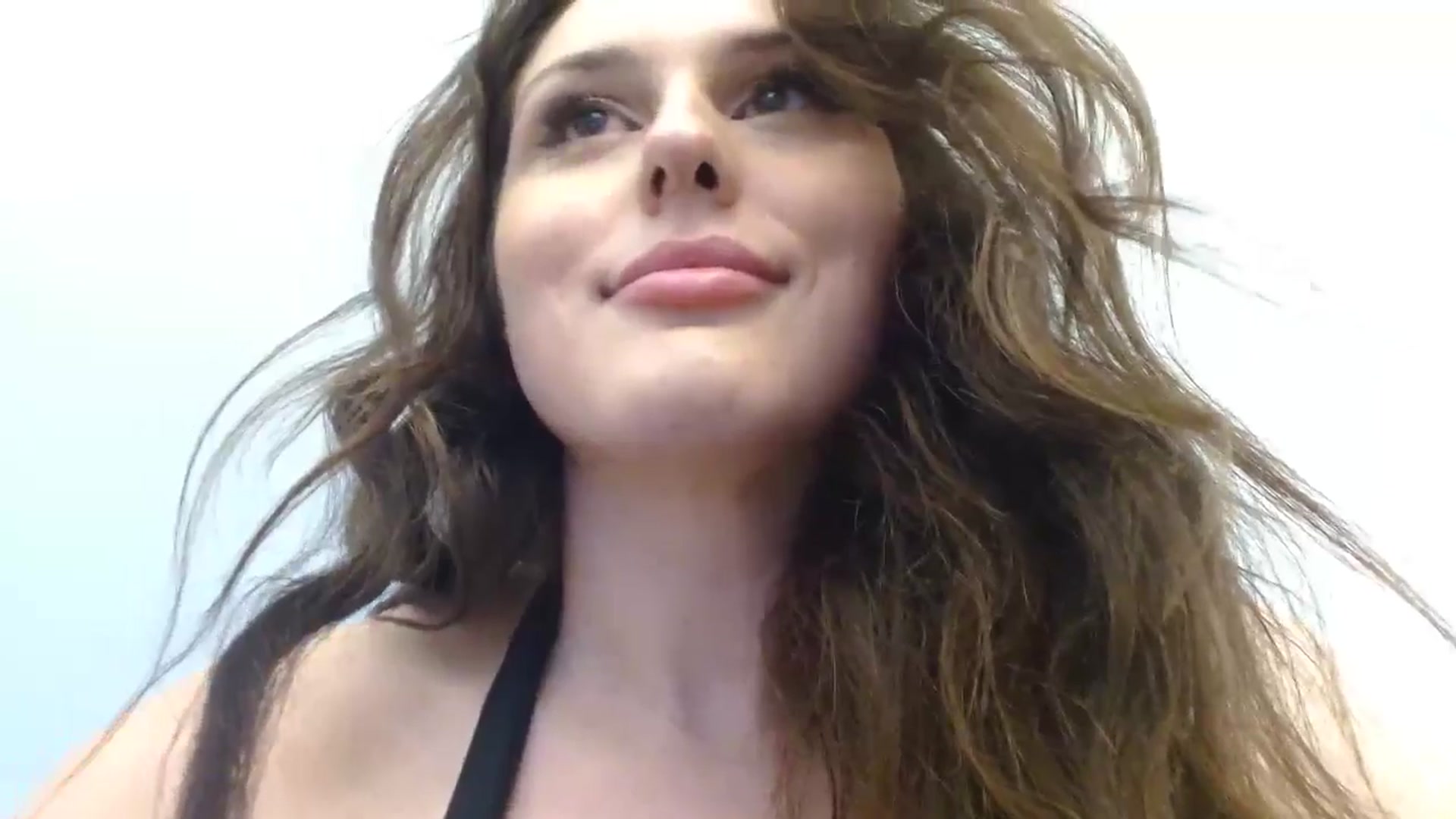 Gallery image thumbnail from Britheawkward's myfreecams stream on, 05/05/2024, 12:51 image 16 of 20
