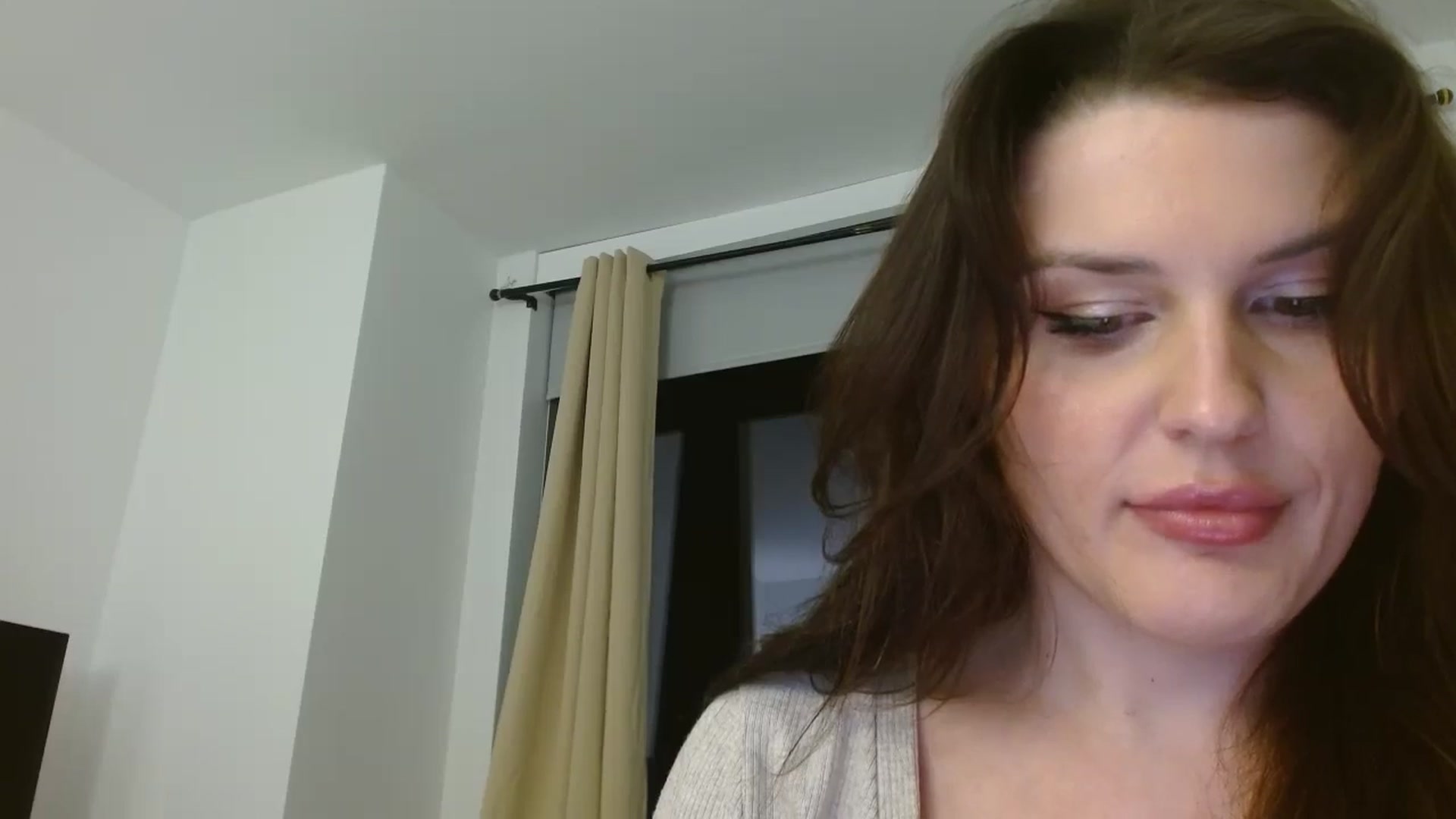 Gallery image thumbnail from Britheawkward's myfreecams stream on, 05/17/2024, 06:39 image 15 of 20