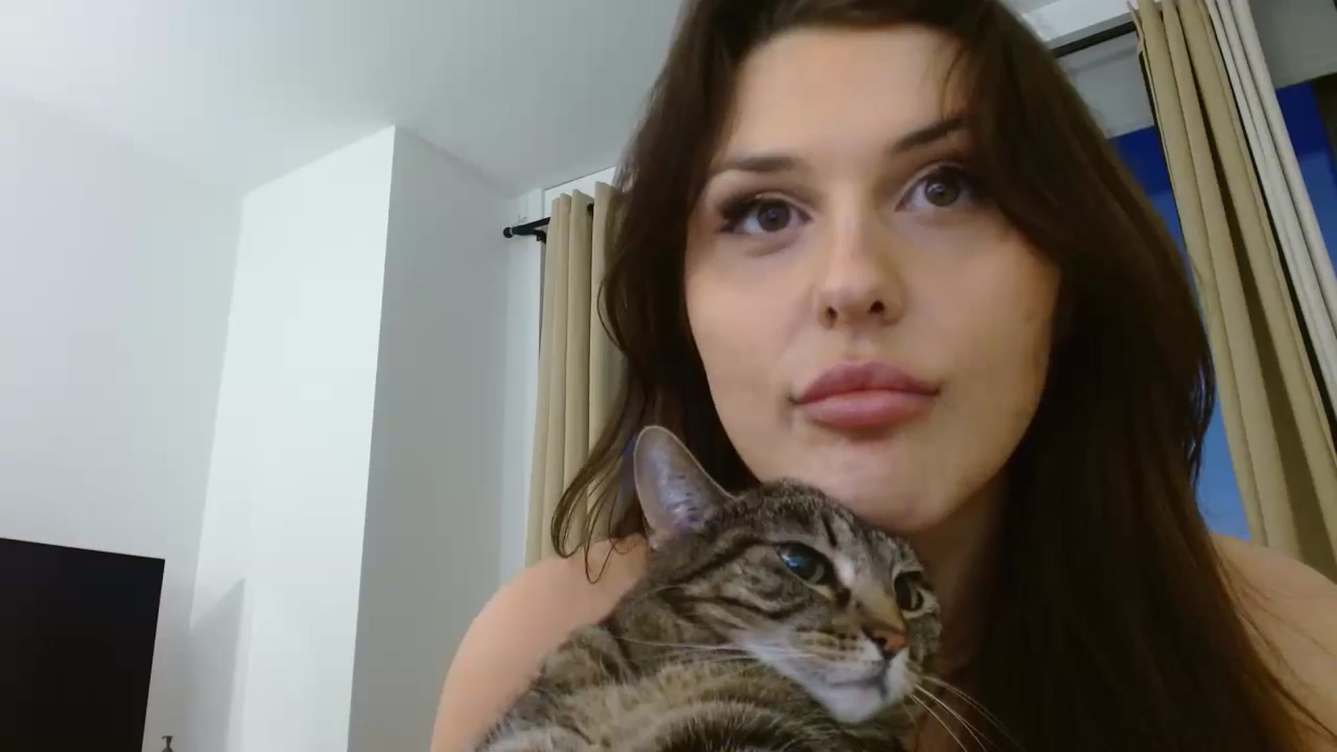 Gallery image thumbnail from Britheawkward's myfreecams stream on, 07/27/2024, 10:21 image 20 of 20
