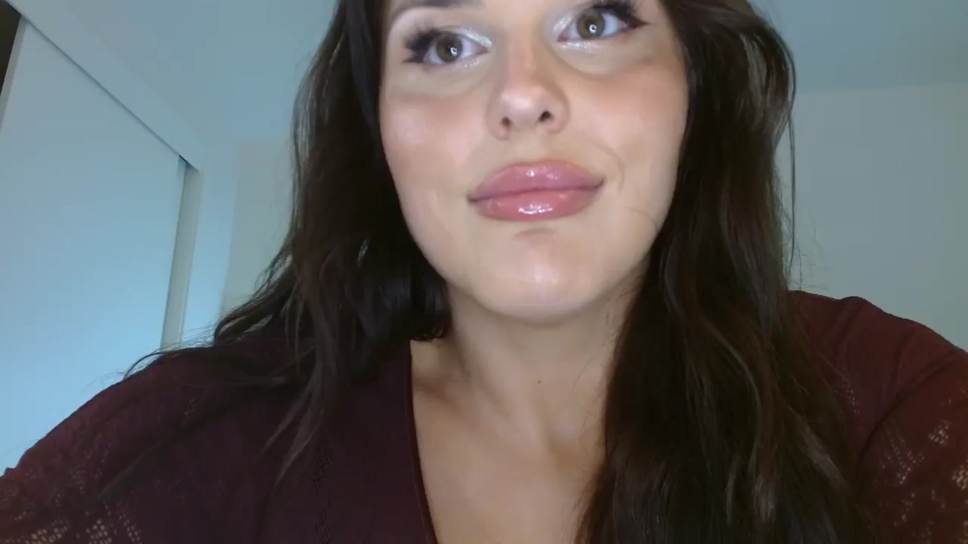 Gallery image thumbnail from Britheawkward's myfreecams stream on, 12/28/2024, 09:14 image 11 of 20