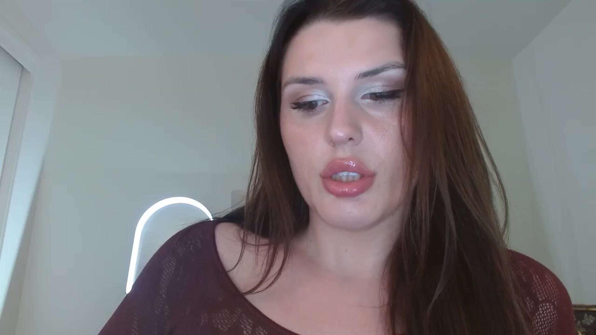 Gallery image thumbnail from Britheawkward's myfreecams stream on, 01/27/2025, 07:06 image 18 of 20