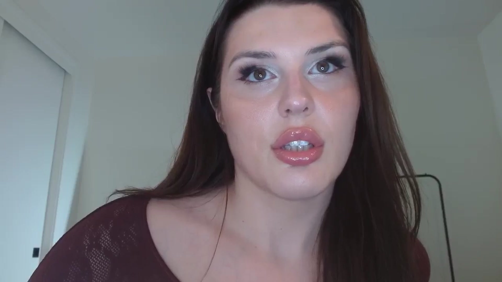 Gallery image thumbnail from Britheawkward's myfreecams stream on, 01/27/2025, 07:06 image 14 of 20