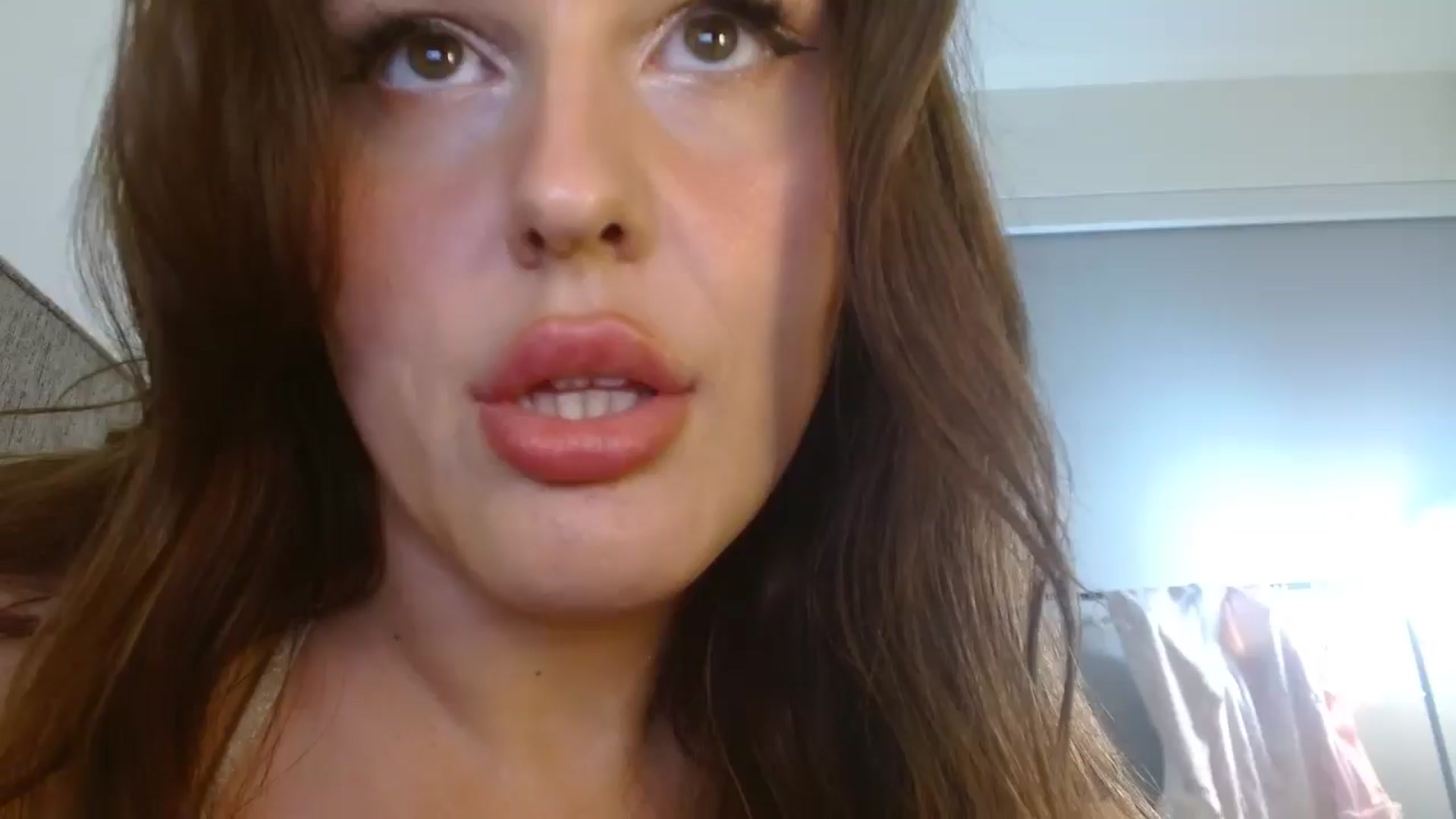 Gallery image thumbnail from Britheawkward's myfreecams stream on, 07/03/2025, 08:16 image 13 of 20