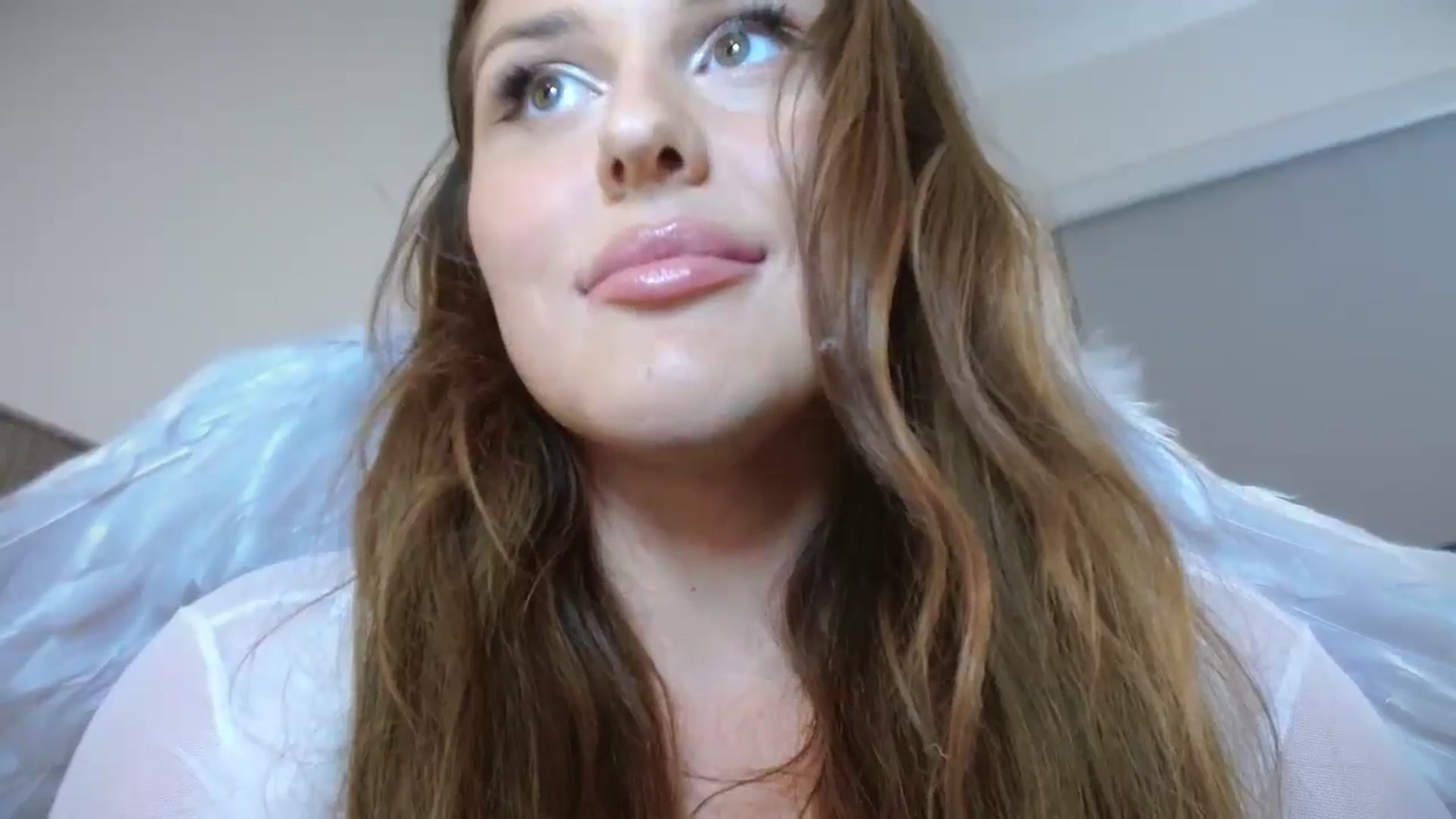 Gallery image thumbnail from Britheawkward's myfreecams stream on, 11/02/2025, 08:29 image 20 of 20