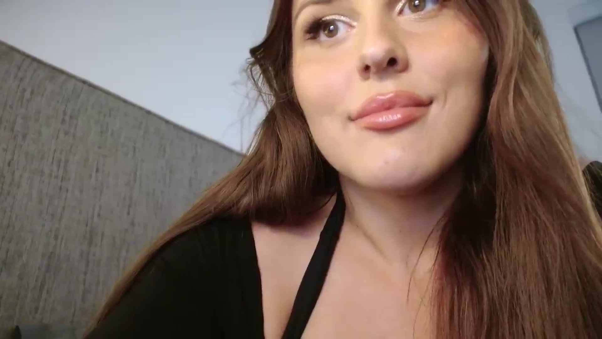 Gallery image thumbnail from Britheawkward's myfreecams stream on, 11/09/2025, 09:47 image 3 of 20