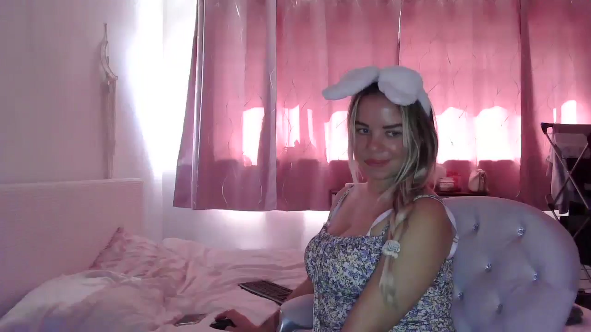 Gallery image thumbnail from BritishGirl's myfreecams stream on, 04/02/2025, 10:14 image 19 of 20