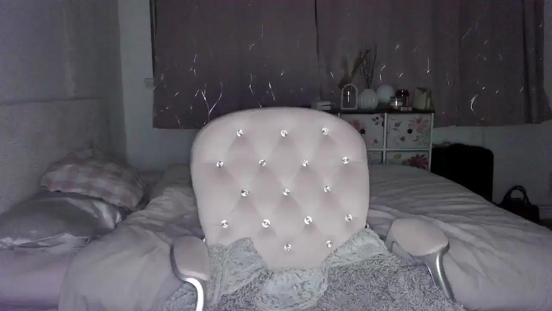 Gallery image thumbnail from BritishGirl's myfreecams stream on, 04/04/2025, 22:03 image 10 of 20