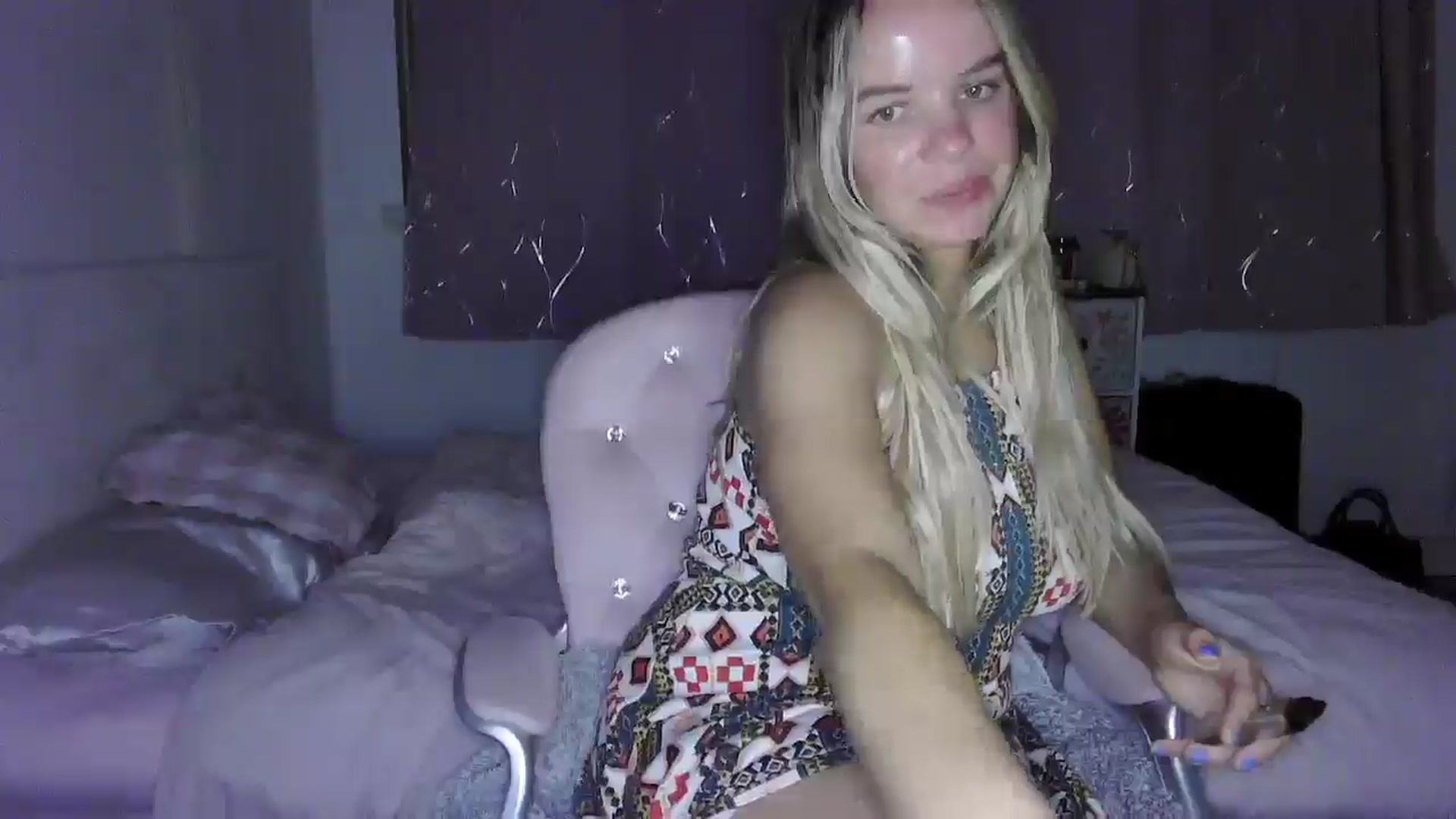 Gallery image thumbnail from BritishGirl's myfreecams stream on, 04/04/2025, 22:03 image 12 of 20