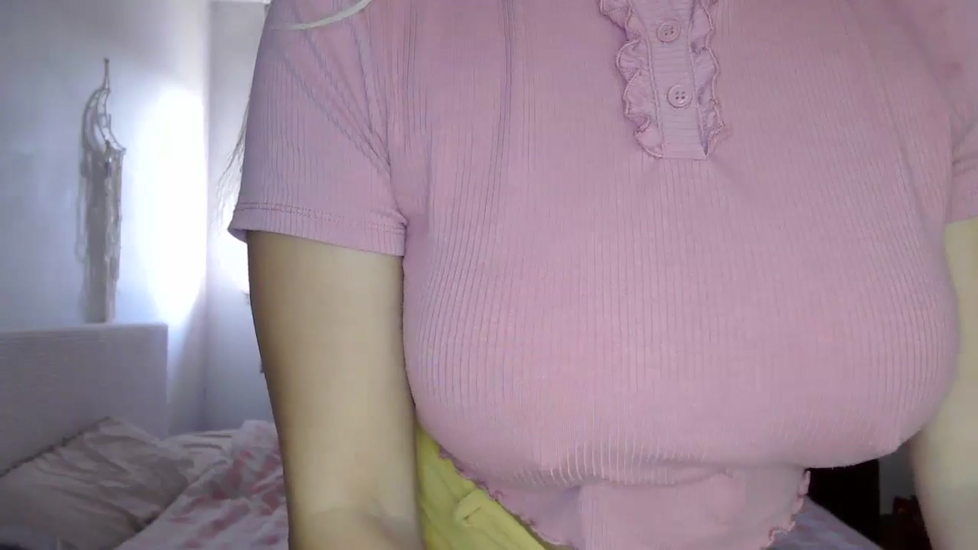Gallery image thumbnail from BritishGirl's myfreecams stream on, 04/07/2025, 17:59 image 11 of 20