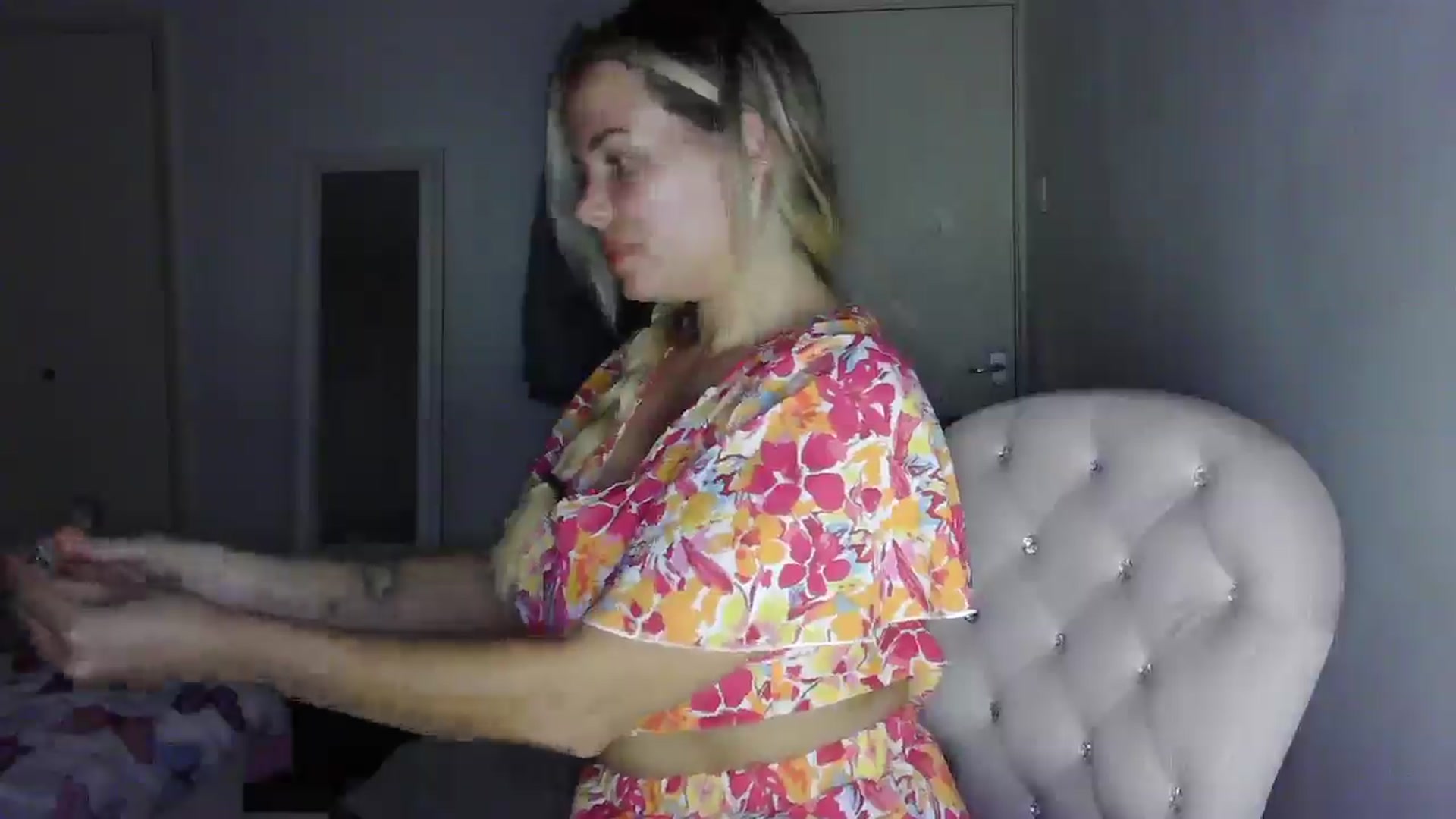Gallery image thumbnail from BritishGirl's myfreecams stream on, 04/30/2025, 21:22 image 8 of 20