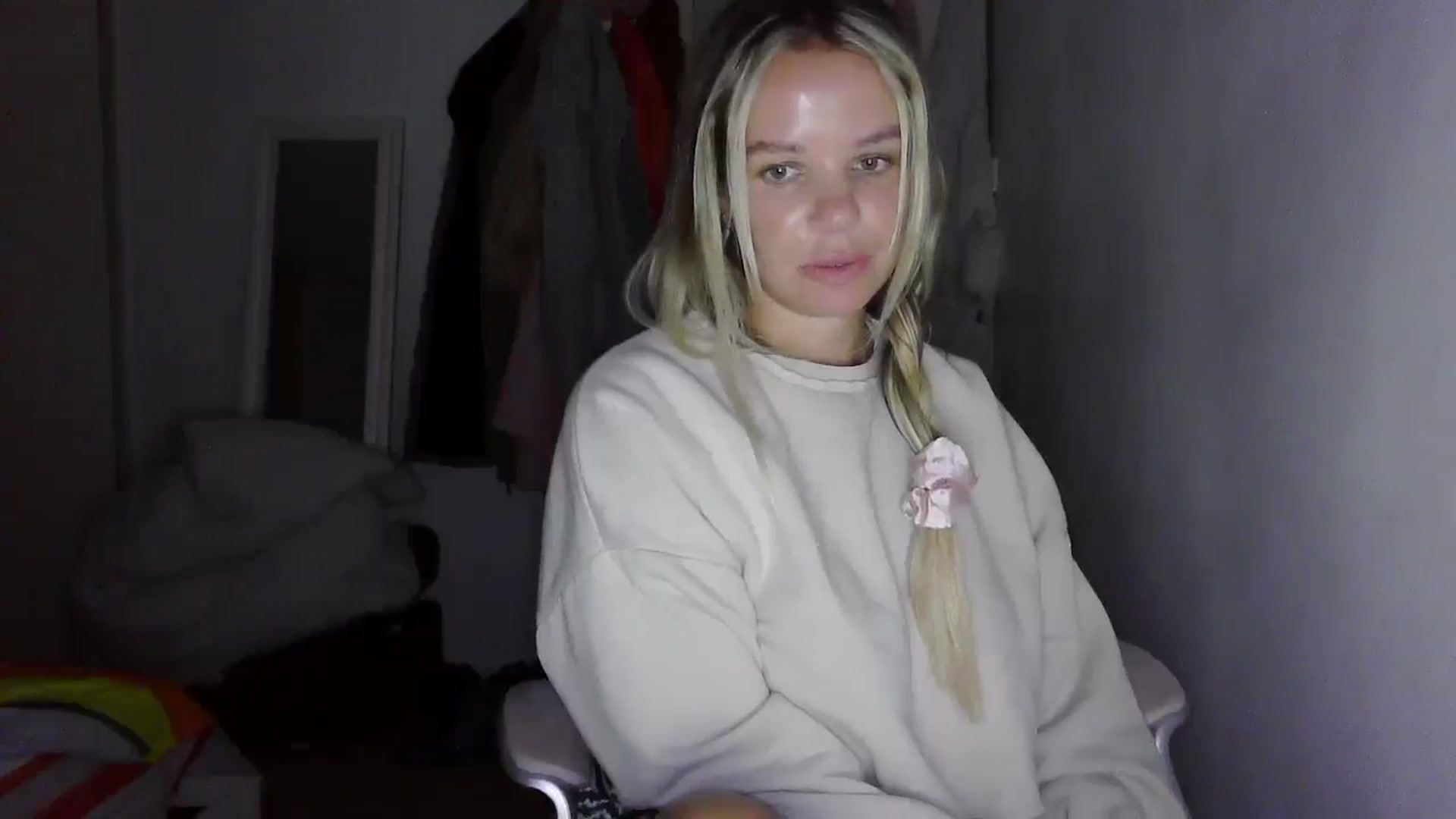 Gallery image thumbnail from BritishGirl's myfreecams stream on, 06/04/2025, 22:13 image 2 of 20