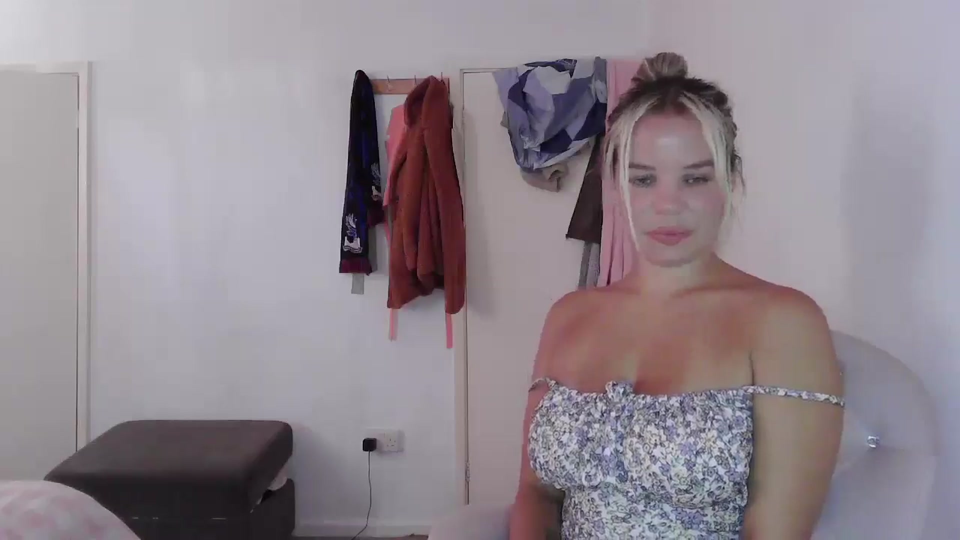 Gallery image thumbnail from BritishGirl's myfreecams stream on, 07/16/2025, 15:21 image 19 of 20
