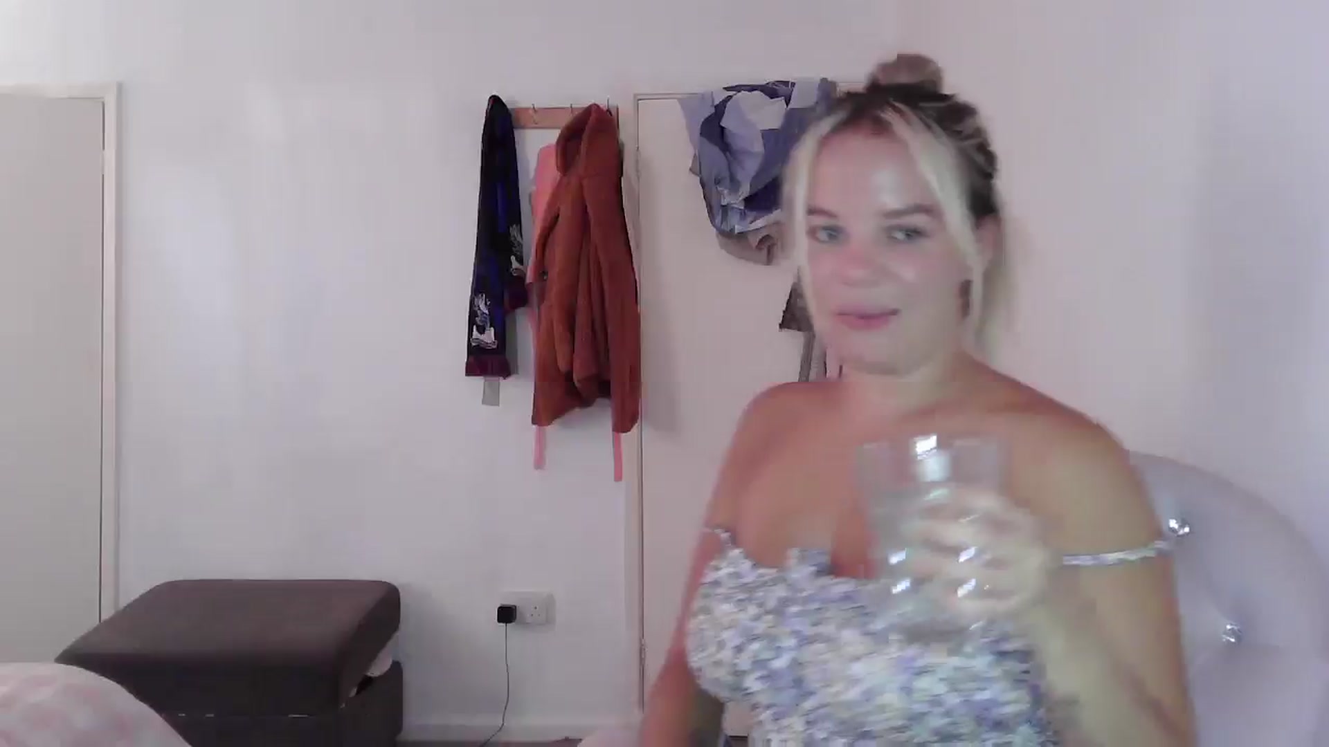 Gallery image thumbnail from BritishGirl's myfreecams stream on, 07/16/2025, 15:21 image 17 of 20