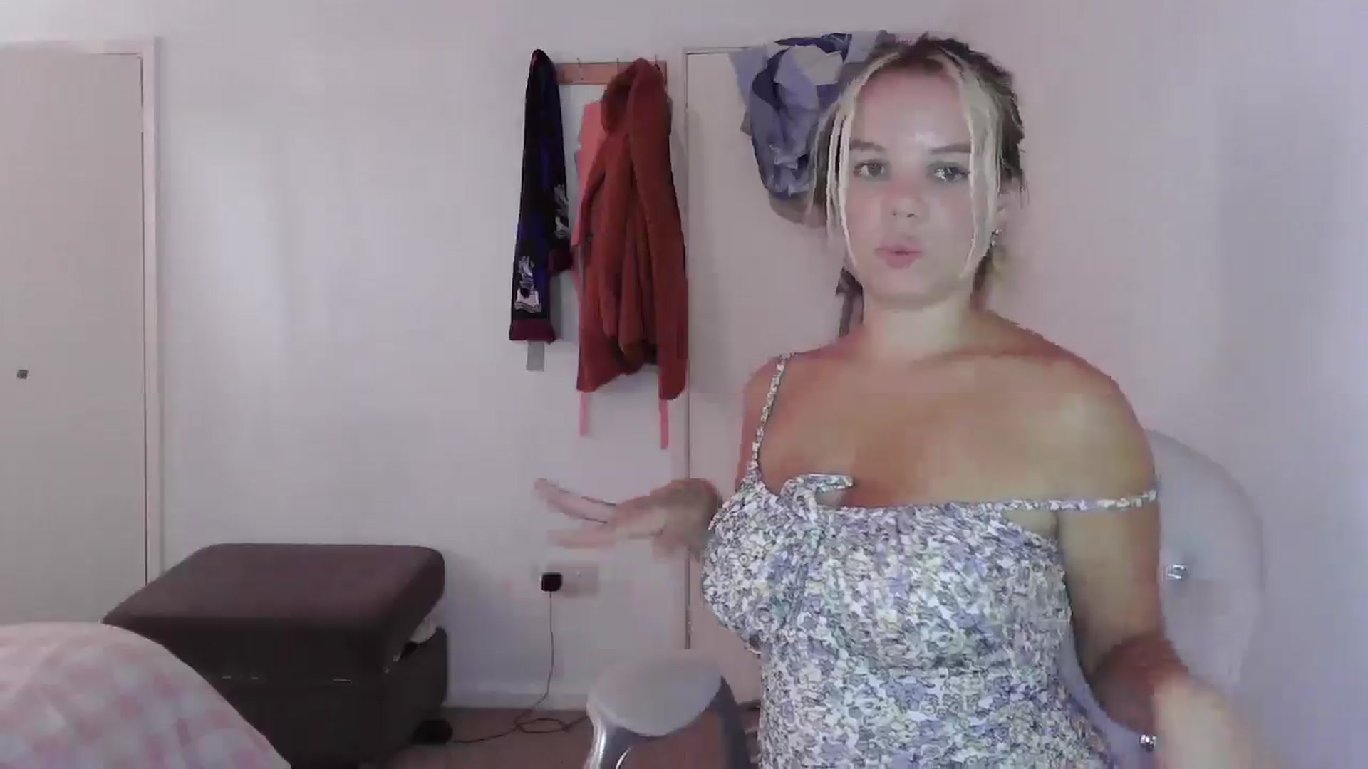 Gallery image thumbnail from BritishGirl's myfreecams stream on, 07/16/2025, 16:20 image 17 of 20