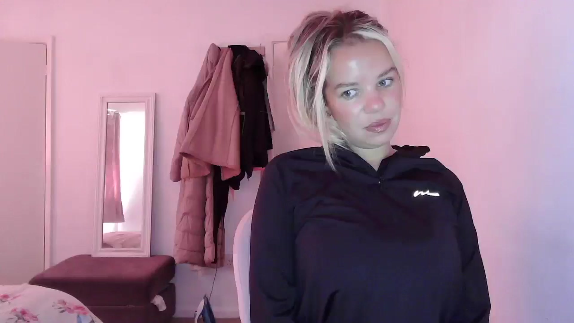 Gallery image thumbnail from BritishGirl's myfreecams stream on, 09/09/2025, 13:53 image 1 of 20