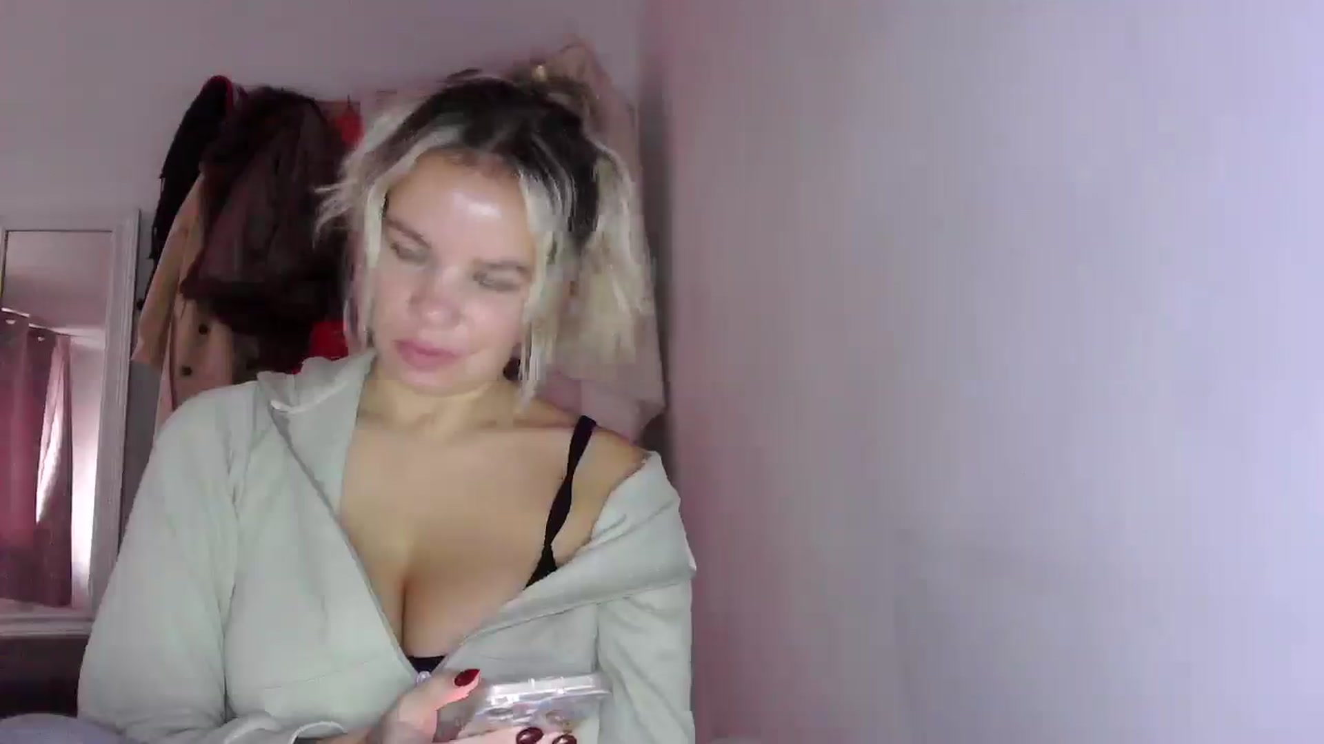 Gallery image thumbnail from BritishGirl's myfreecams stream on, 10/14/2025, 14:19 image 12 of 20