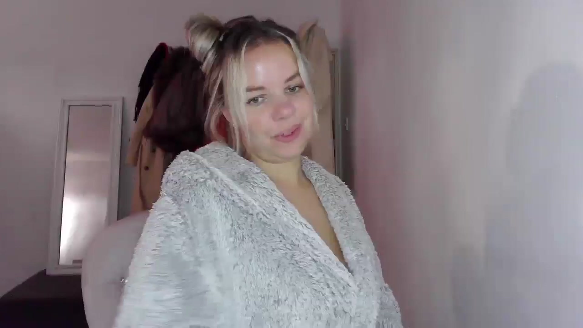 Gallery image thumbnail from BritishGirl's myfreecams stream on, 10/16/2025, 13:17 image 13 of 20
