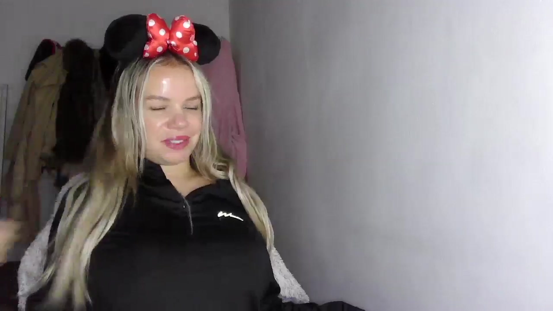Gallery image thumbnail from BritishGirl's myfreecams stream on, 10/22/2025, 20:20 image 7 of 20