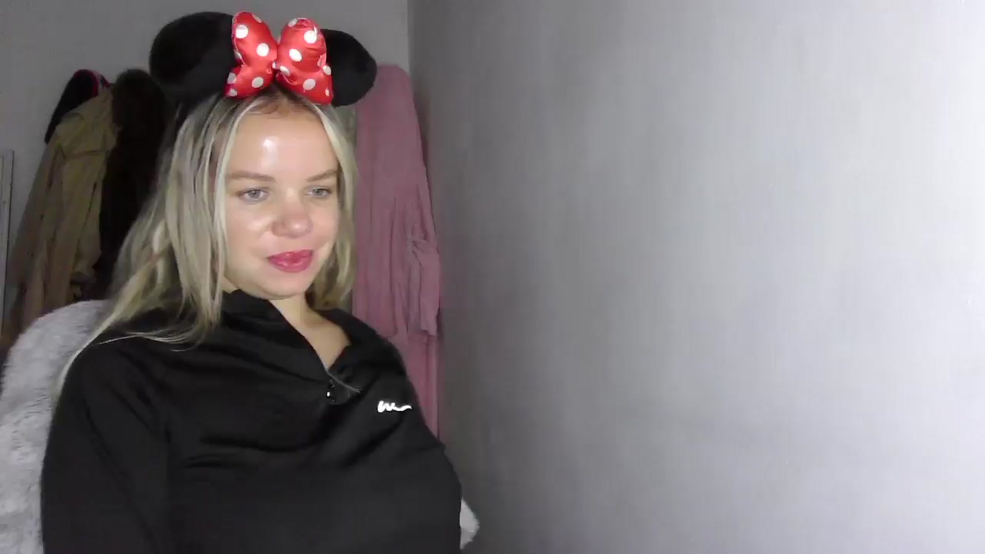 Gallery image thumbnail from BritishGirl's myfreecams stream on, 10/22/2025, 20:20 image 10 of 20
