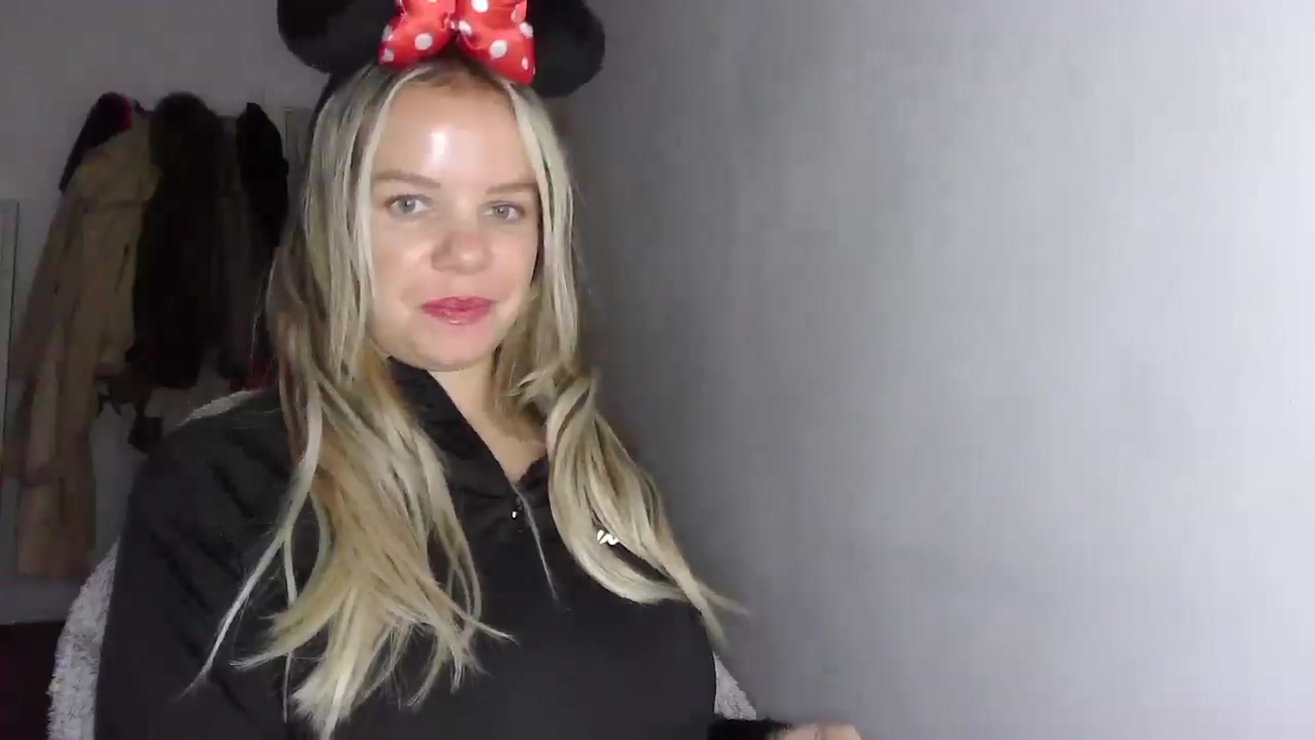 Gallery image thumbnail from BritishGirl's myfreecams stream on, 10/22/2025, 20:20 image 6 of 20