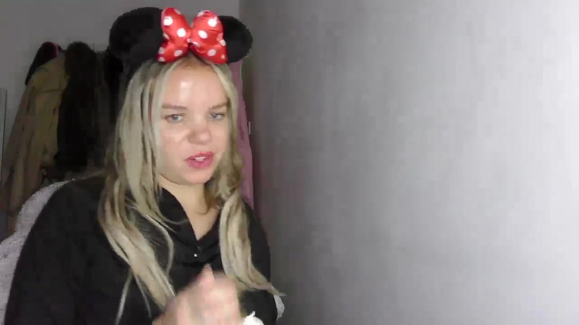 Gallery image thumbnail from BritishGirl's myfreecams stream on, 10/22/2025, 21:00 image 17 of 20