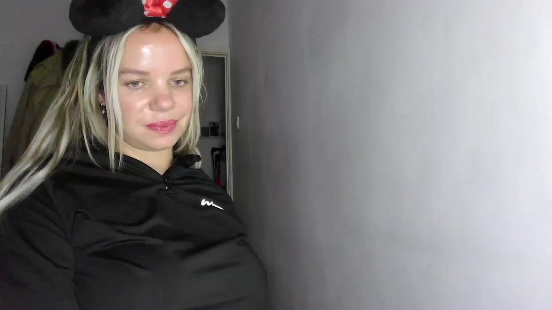 Gallery image thumbnail from BritishGirl's myfreecams stream on, 10/22/2025, 22:00 image 20 of 20