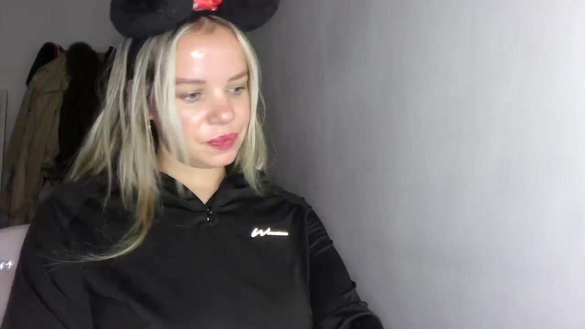 Gallery image thumbnail from BritishGirl's myfreecams stream on, 10/22/2025, 22:00 image 1 of 20
