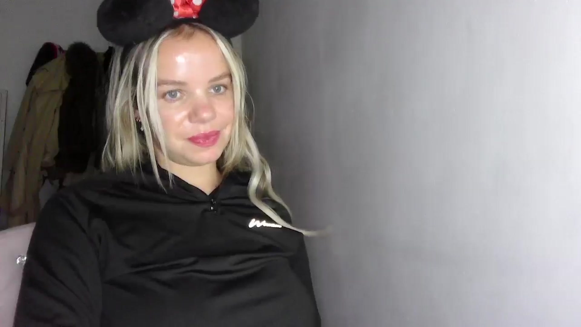 Gallery image thumbnail from BritishGirl's myfreecams stream on, 10/22/2025, 22:00 image 3 of 20