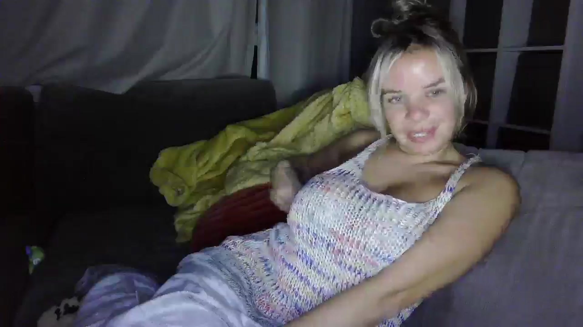 Gallery image thumbnail from BritishGirl's myfreecams stream on, 11/03/2025, 22:42 image 15 of 20