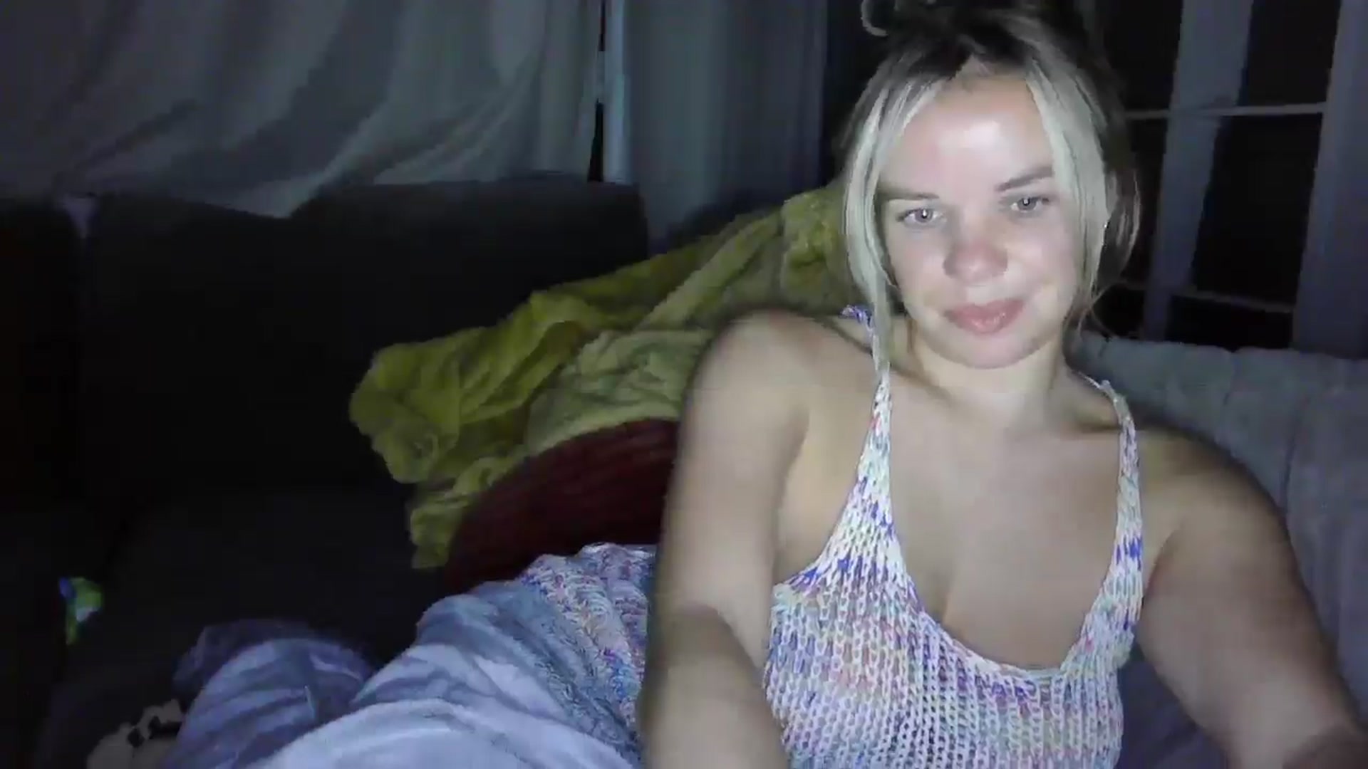 Gallery image thumbnail from BritishGirl's myfreecams stream on, 11/03/2025, 22:42 image 14 of 20