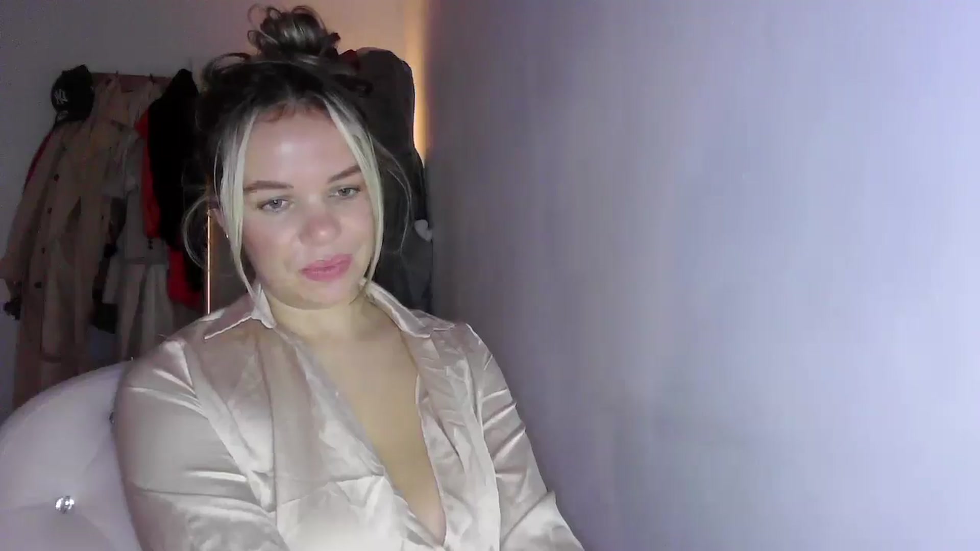 Gallery image thumbnail from BritishGirl's myfreecams stream on, 11/10/2025, 14:25 image 20 of 20