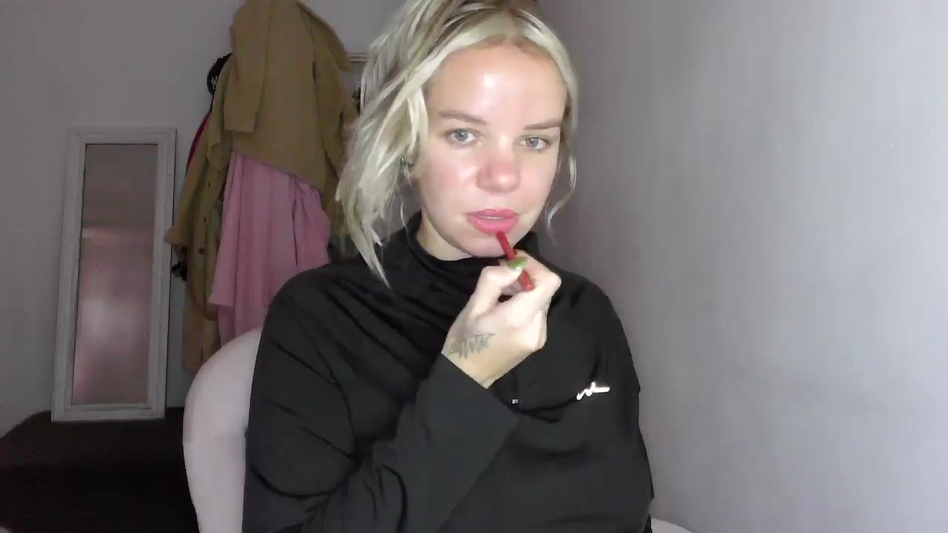 Gallery image thumbnail from BritishGirl's myfreecams stream on, 11/15/2025, 14:37 image 3 of 20