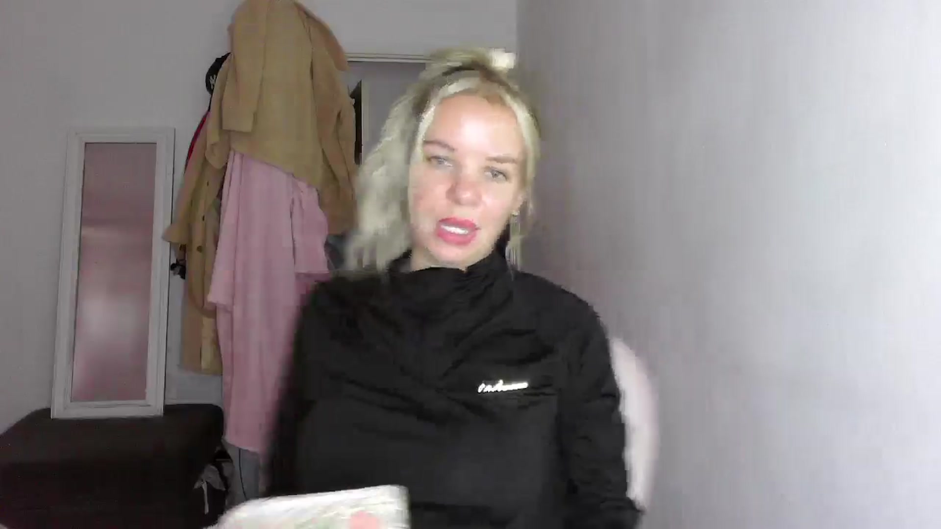 Gallery image thumbnail from BritishGirl's myfreecams stream on, 11/15/2025, 14:37 image 7 of 20