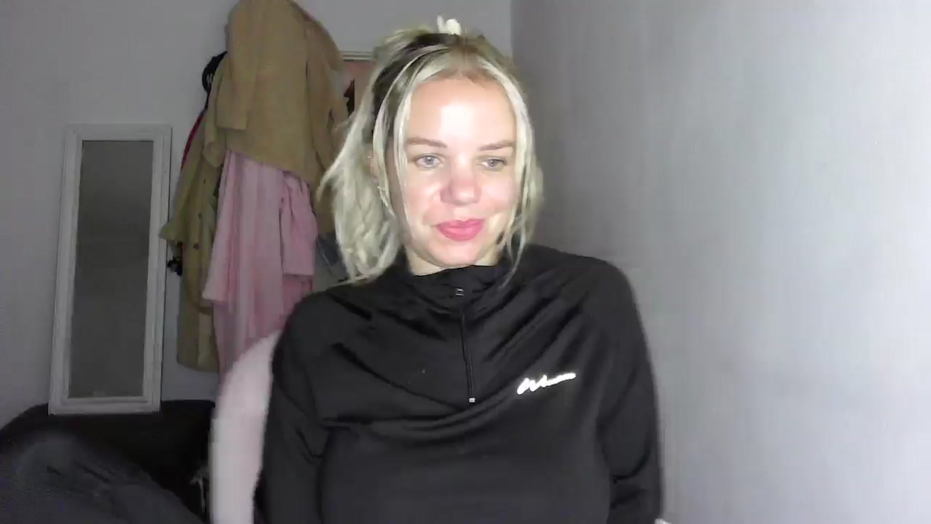 Gallery image thumbnail from BritishGirl's myfreecams stream on, 11/15/2025, 16:14 image 19 of 20